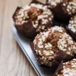 How to Make a dish of Medjool dates